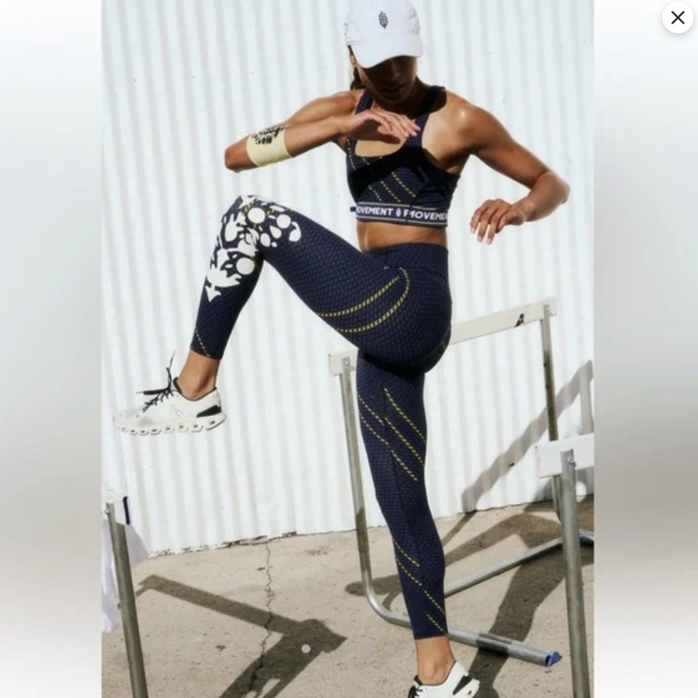 NWT Free People Movement Never Better Logo Leggings - Picture 2 of 6
